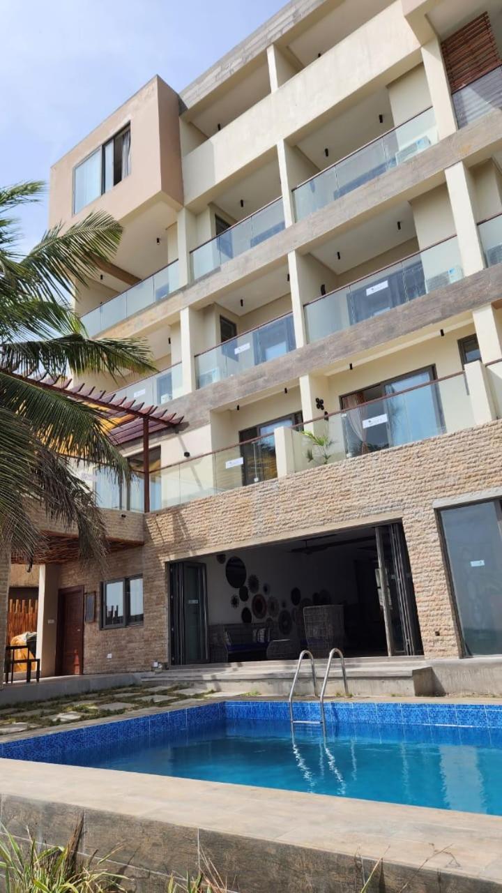 Serenity Terraces Beach, Hotel - Kokrobite Dış mekan fotoğraf