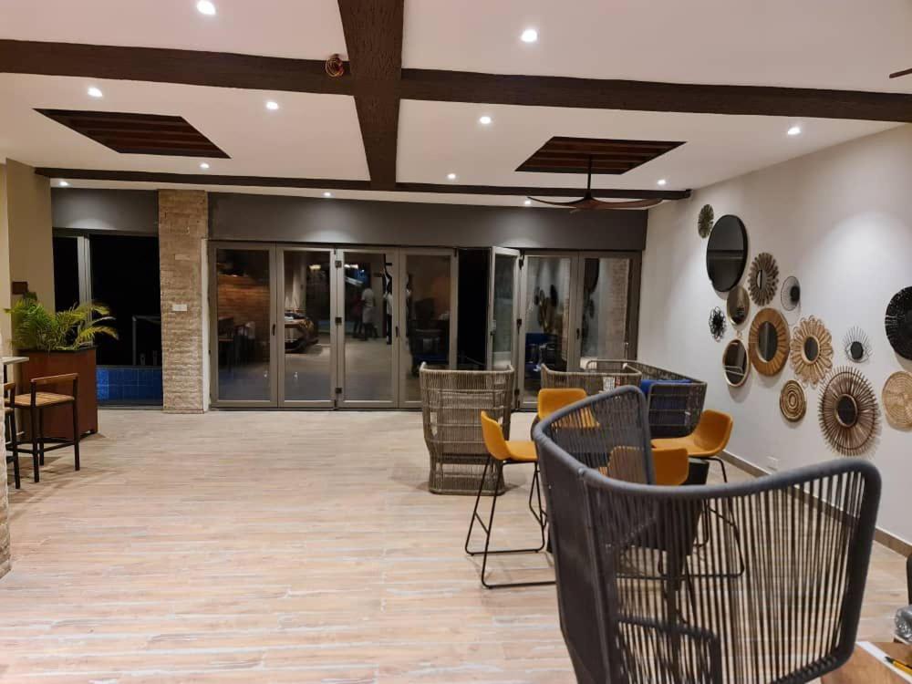 Serenity Terraces Beach, Hotel - Kokrobite Dış mekan fotoğraf